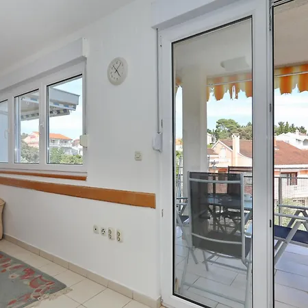 Apartmán Gumbek11, Two Story, Two-bedroom By The Sea *