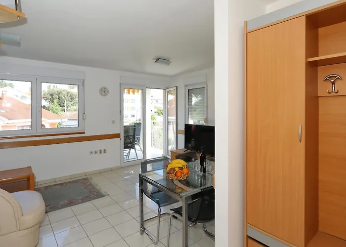 Διαμέρισμα Gumbek11, Two Story, Two-bedroom By The Sea